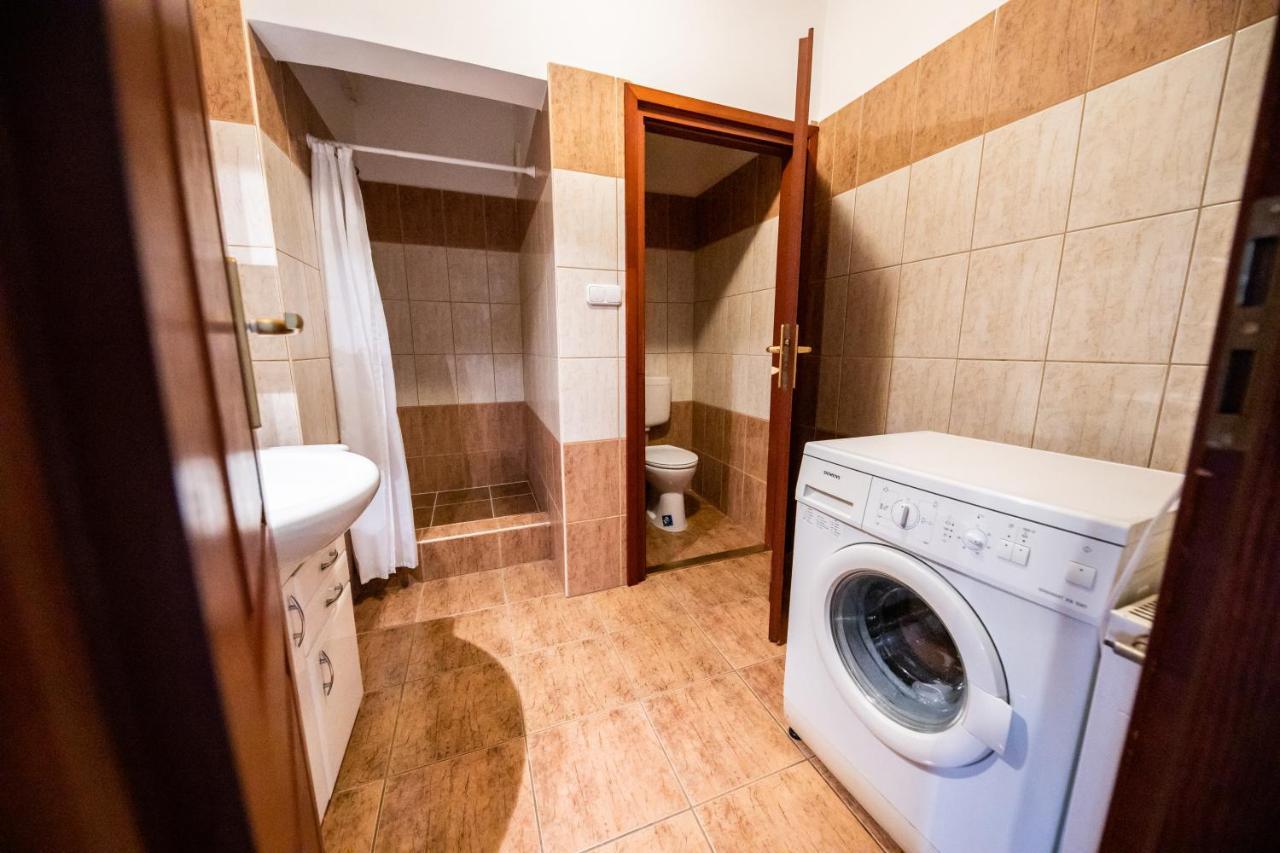 Elit Apartman Apartment เดเบรตเซน ภายนอก รูปภาพ