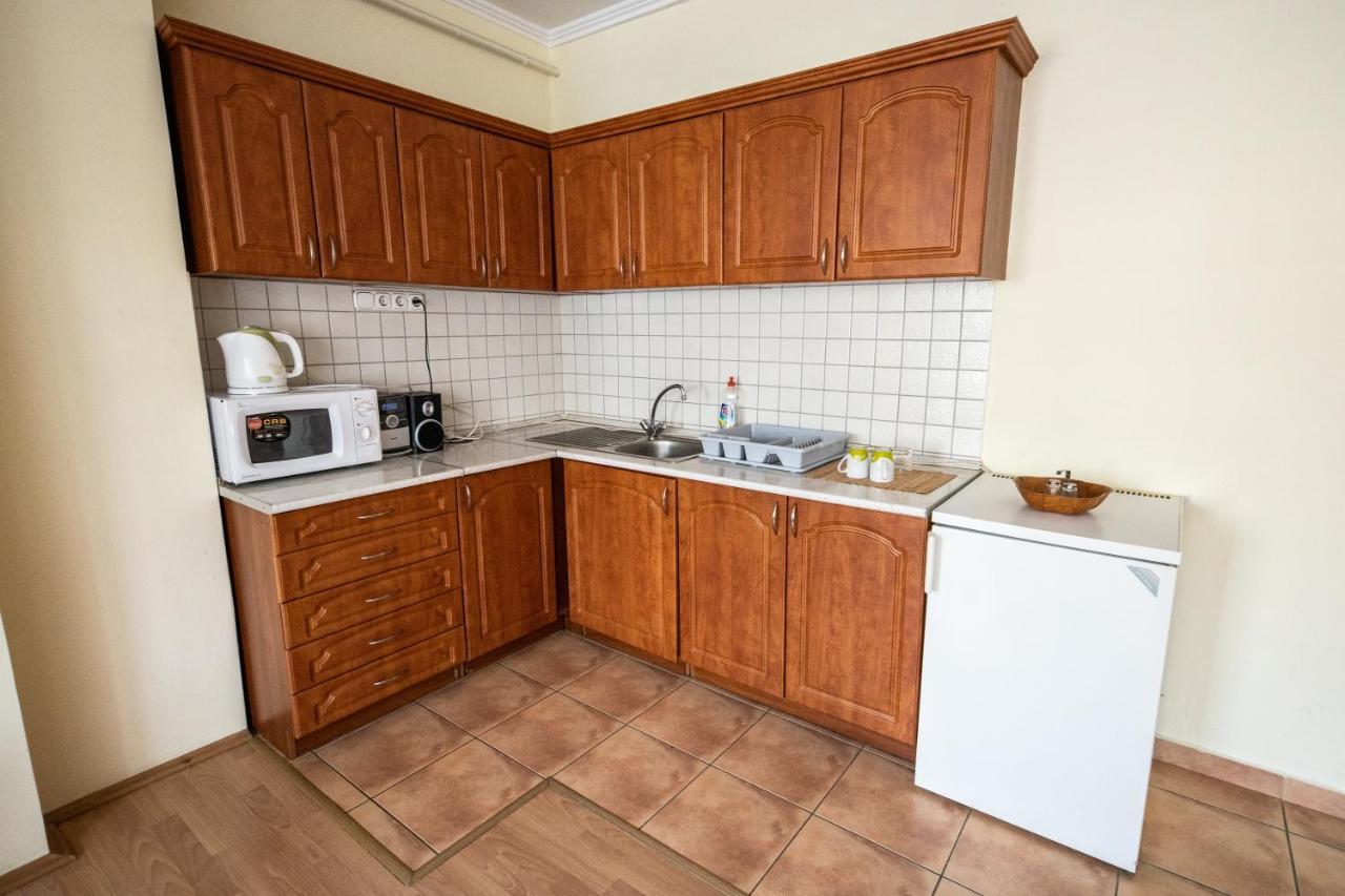 Elit Apartman Apartment เดเบรตเซน ภายนอก รูปภาพ